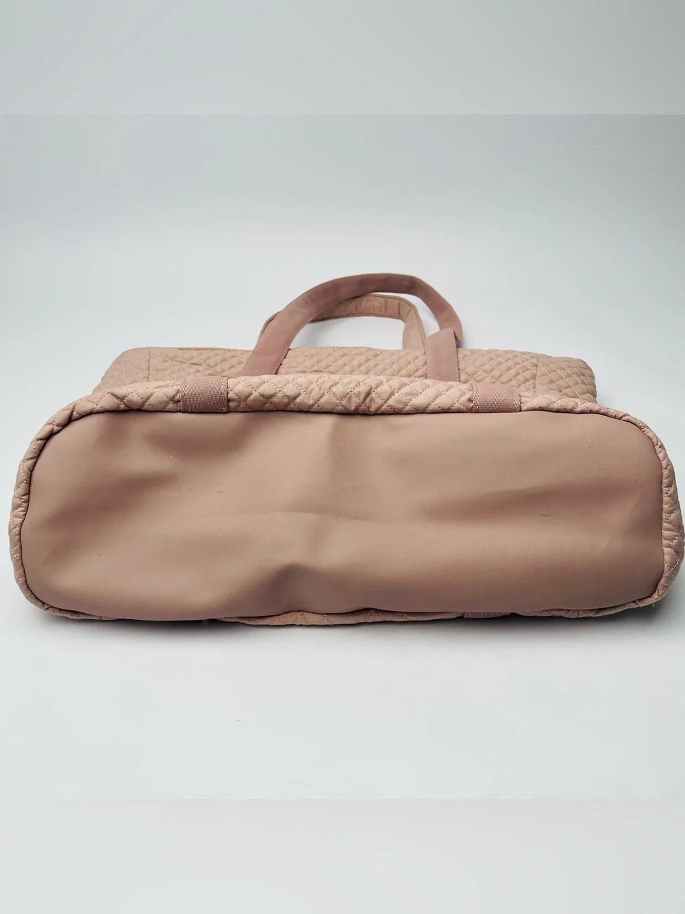 Bagsmart Dusty Pink Quilted Computer Laptop Zip Pocket Bag